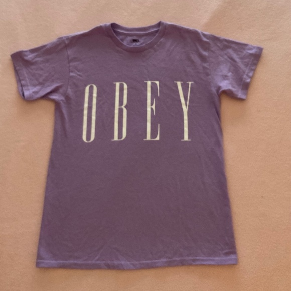 Purple OBEY T-shirt - Picture 1 of 2